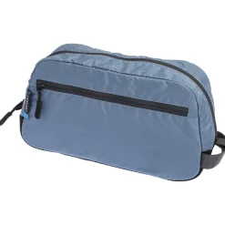 On-the-Go Toiletry Kit Light M