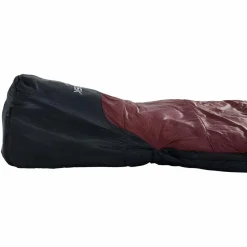 Oscar -2° Curve Synthetic Sleeping Bag